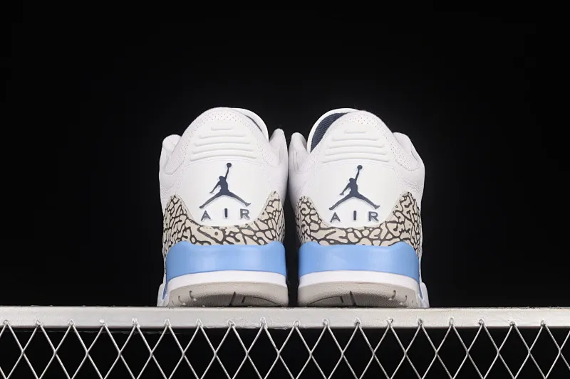 All categories Air Jordan Jordan series basketball shoes Air Jordan 3 foreign trade version Air Jordan 3 UNC AJ3 Joe 3 North Carolina blue white burst blue crack mid-basketball sneakers CT8532-104